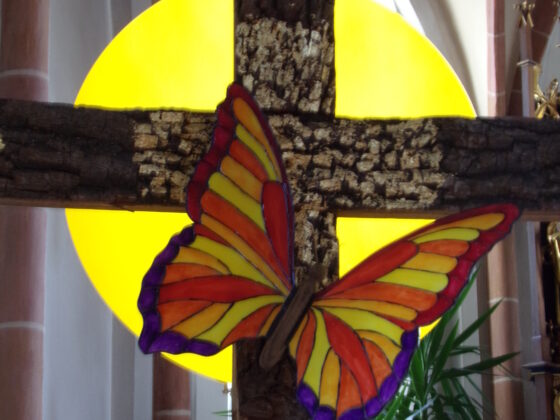Teil der Ostergestaltung St. Martin Hörzhausen